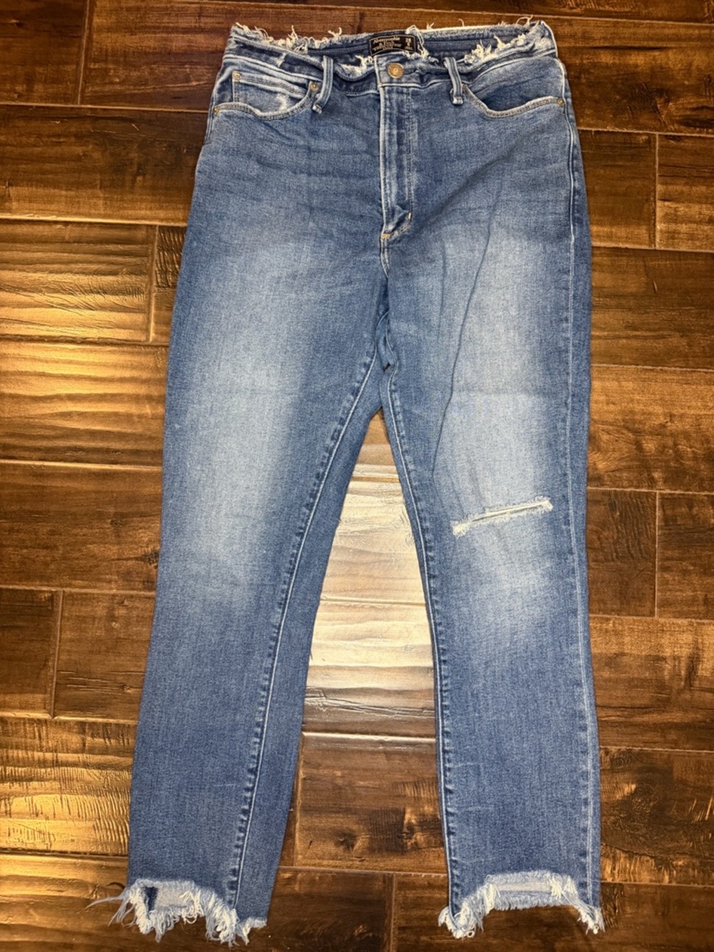 Abercrombie & Fitch Simone High Rise Ankle Jeans 28/6 Distressed Raw Hem Blue